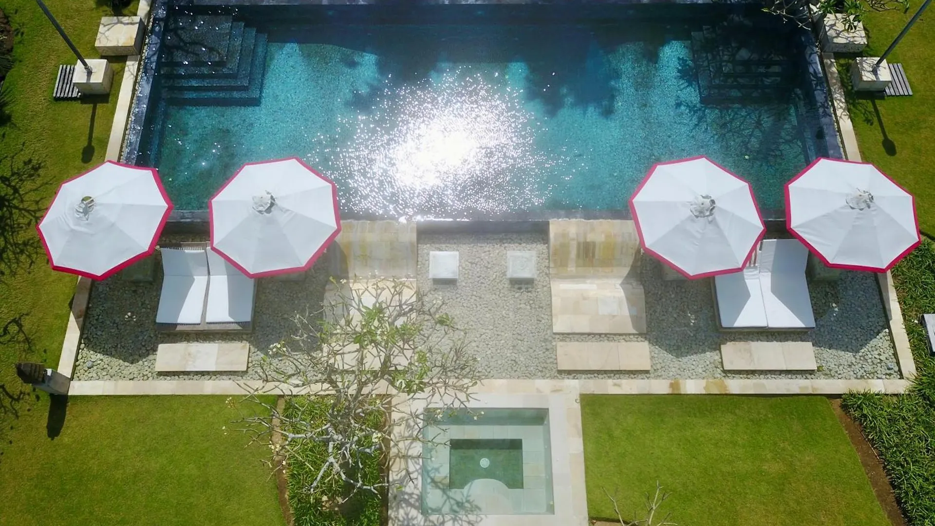 Villa Ombak Luwung Beachfront Estate Canggu  Indonesia